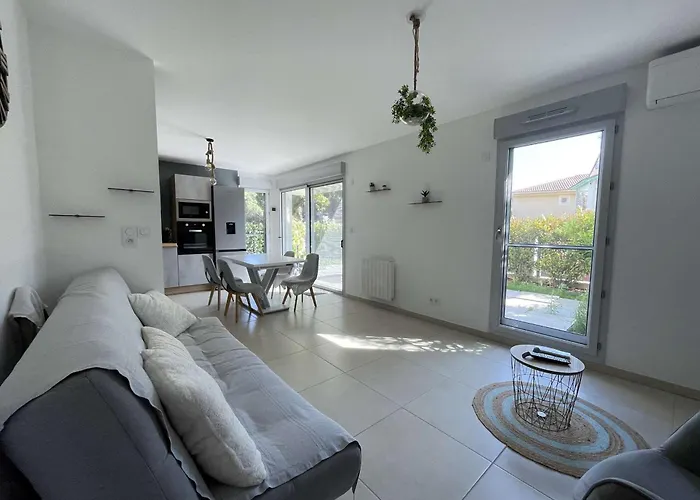 T3 Neuf Avec Terrasse Et Parking, Proche - Fr-1-308-210 Daire